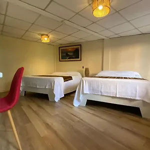 Hostal Arupo, Quito